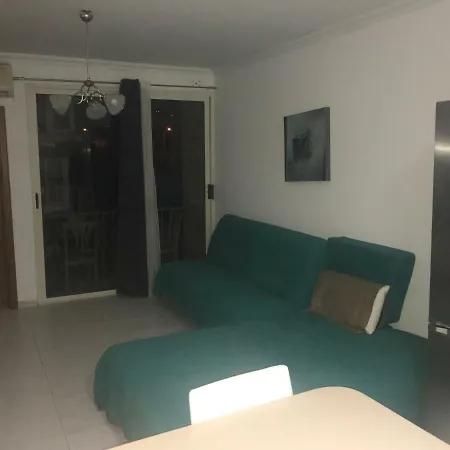 3 Bed , 2min Walk To Bay * Mellieħa